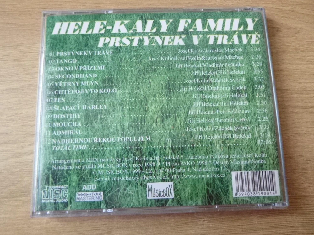 HELE-KALY FAMILY Prstýnek v trávě CD